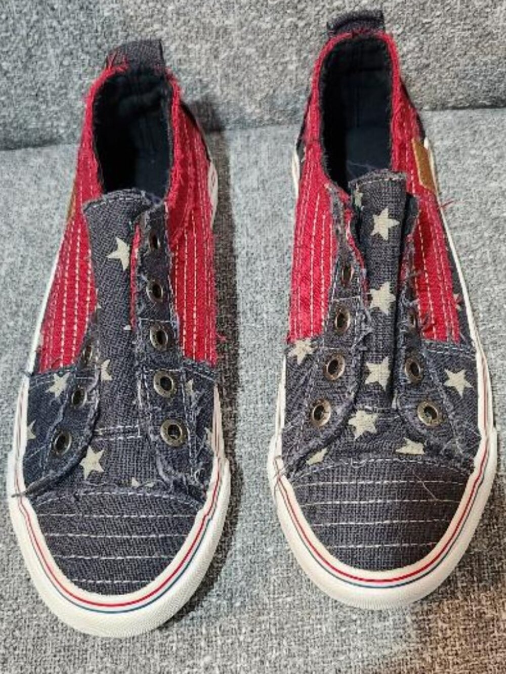 Blowfish Malibu Women's Play Slip-on Sneakers Patriotic American Flag Print